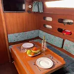 船上ホテル El Velero