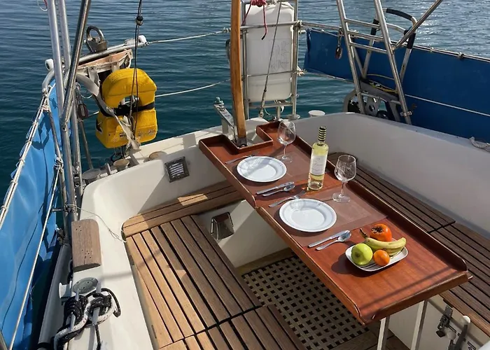 Båthotell El Velero *