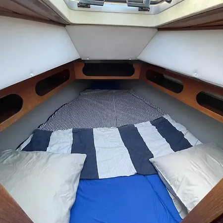 Hotel en barco El Velero